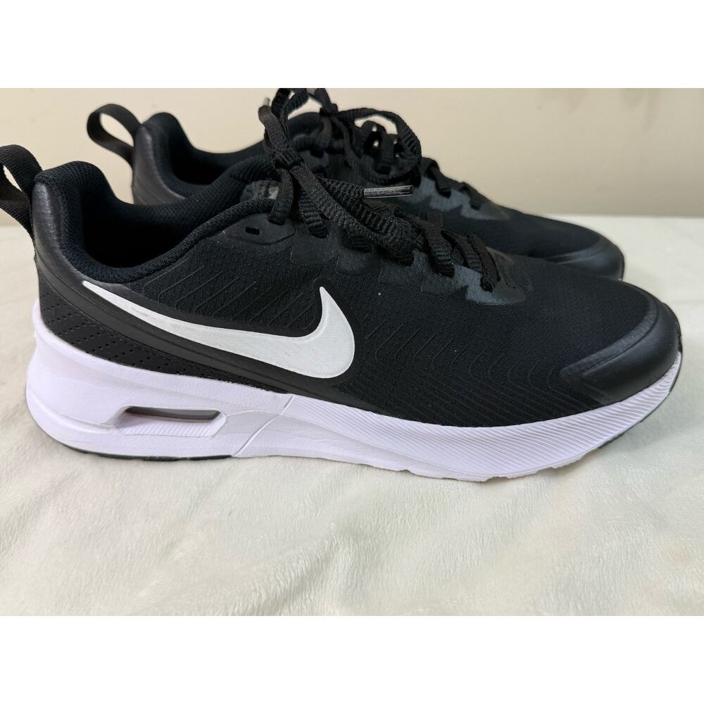 Nike Air Max Nuaxis Athletic Sneakers Womens 10 Running